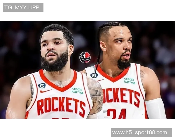 范弗里特激励狄龙挑战自我期待他展现40分风采的幽默瞬间 范弗里特激励狄龙挑战自我期待他展现40分风采的幽默瞬间